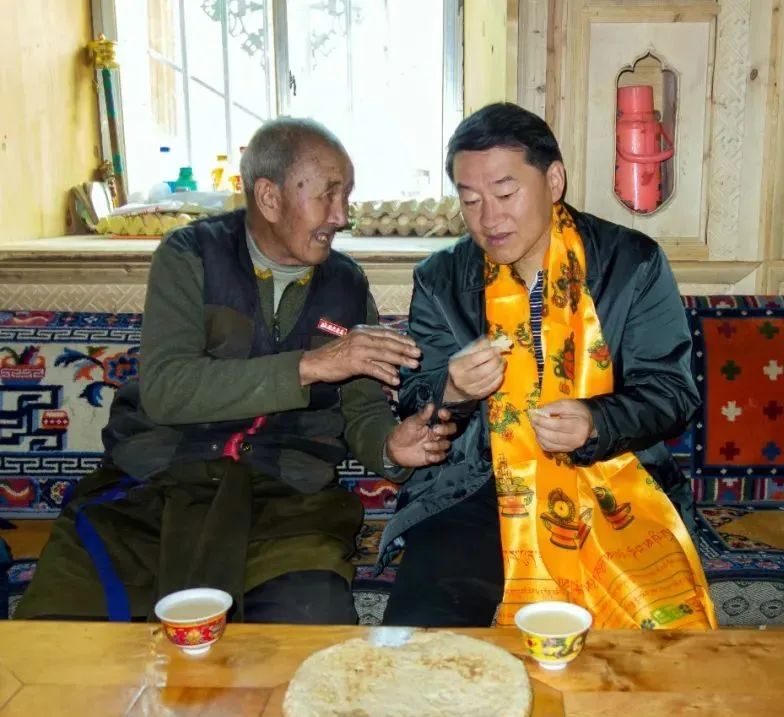 xcsports责任 | 四川xcsports强化“四个引领” 帮扶稻城县麻格同村脱贫奔康